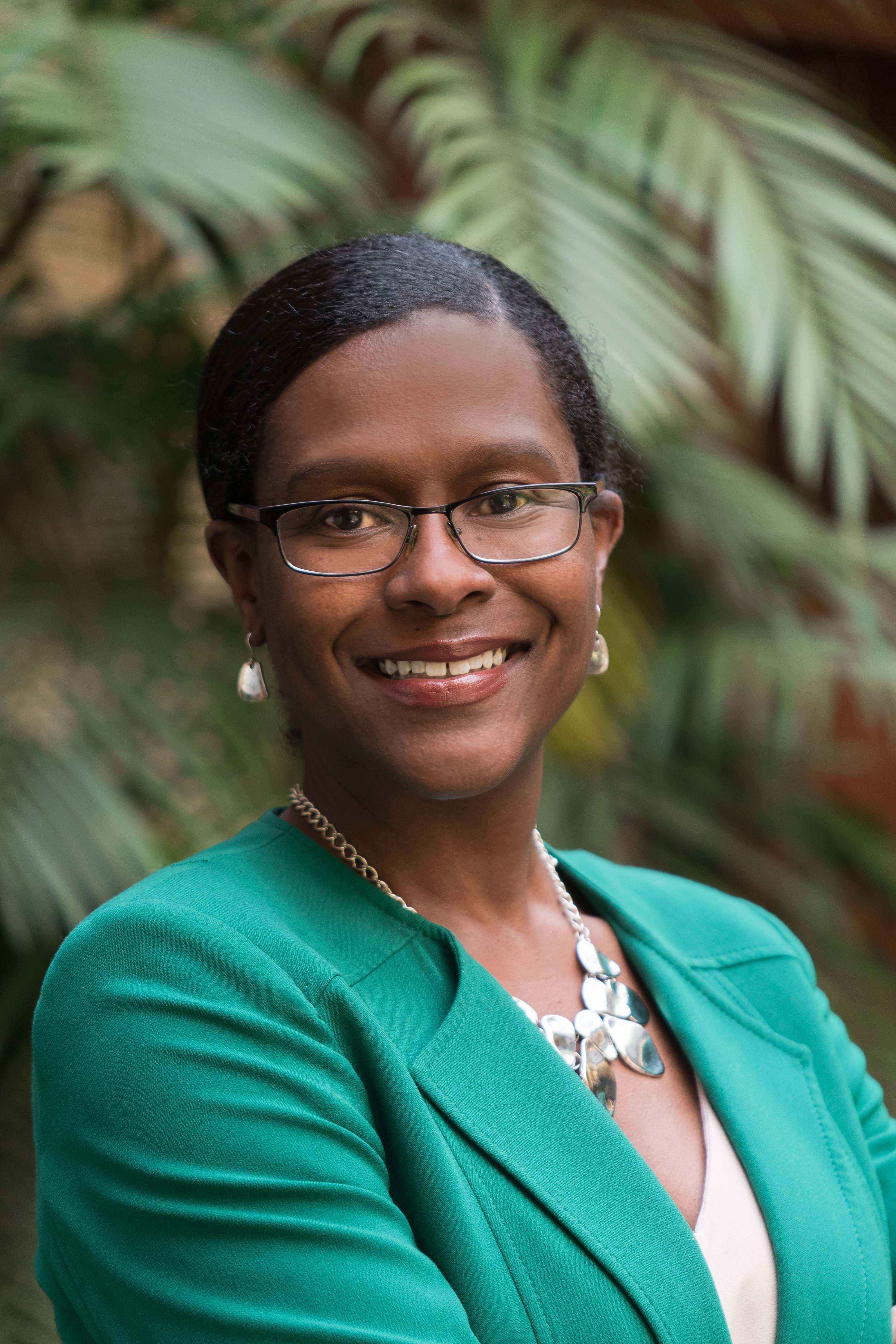 Photo of Jenet guest speaker for expo Photo of Jenet guest speaker for expo