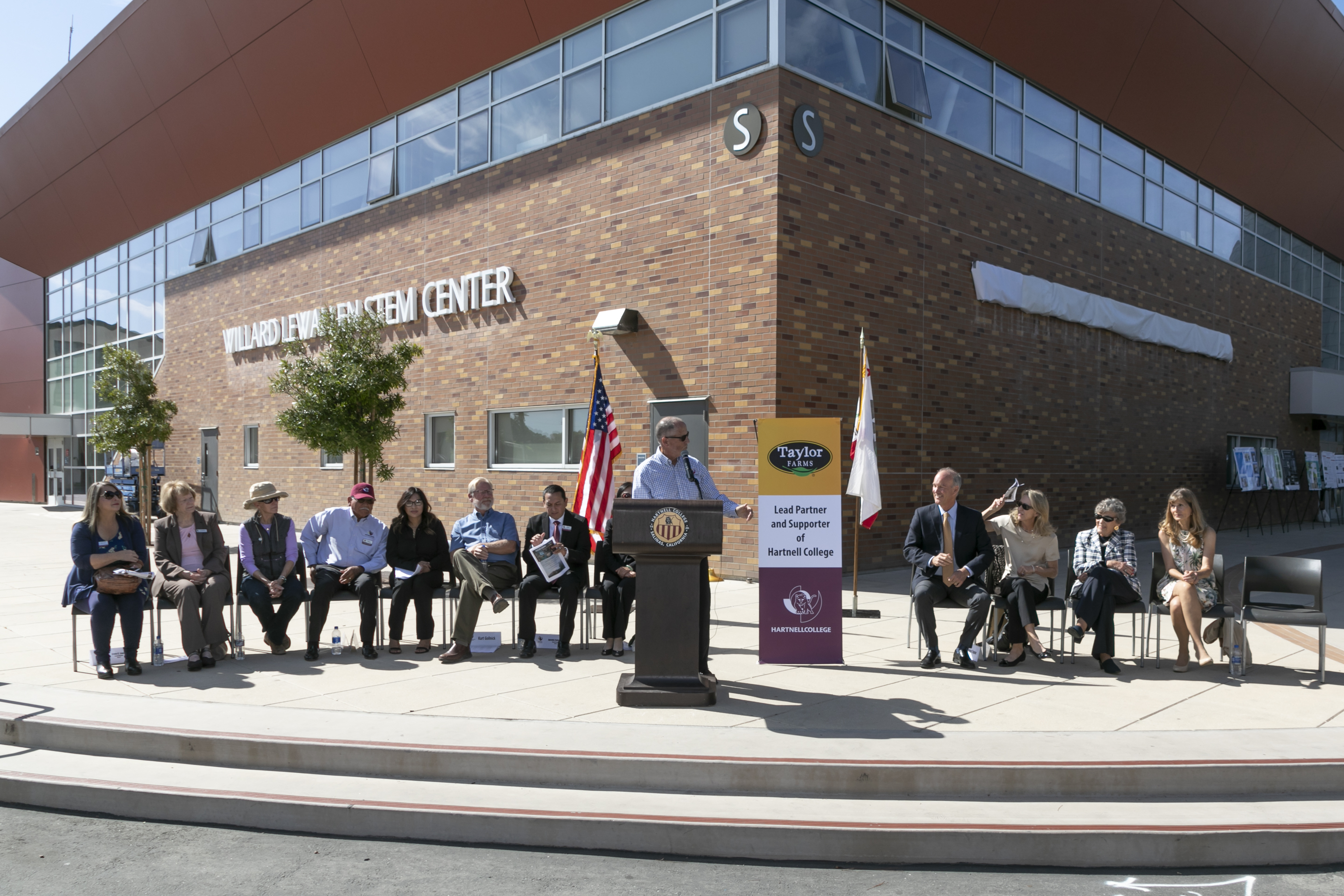 STEM Center Naming Honor on Dr. Willard Lewallen
