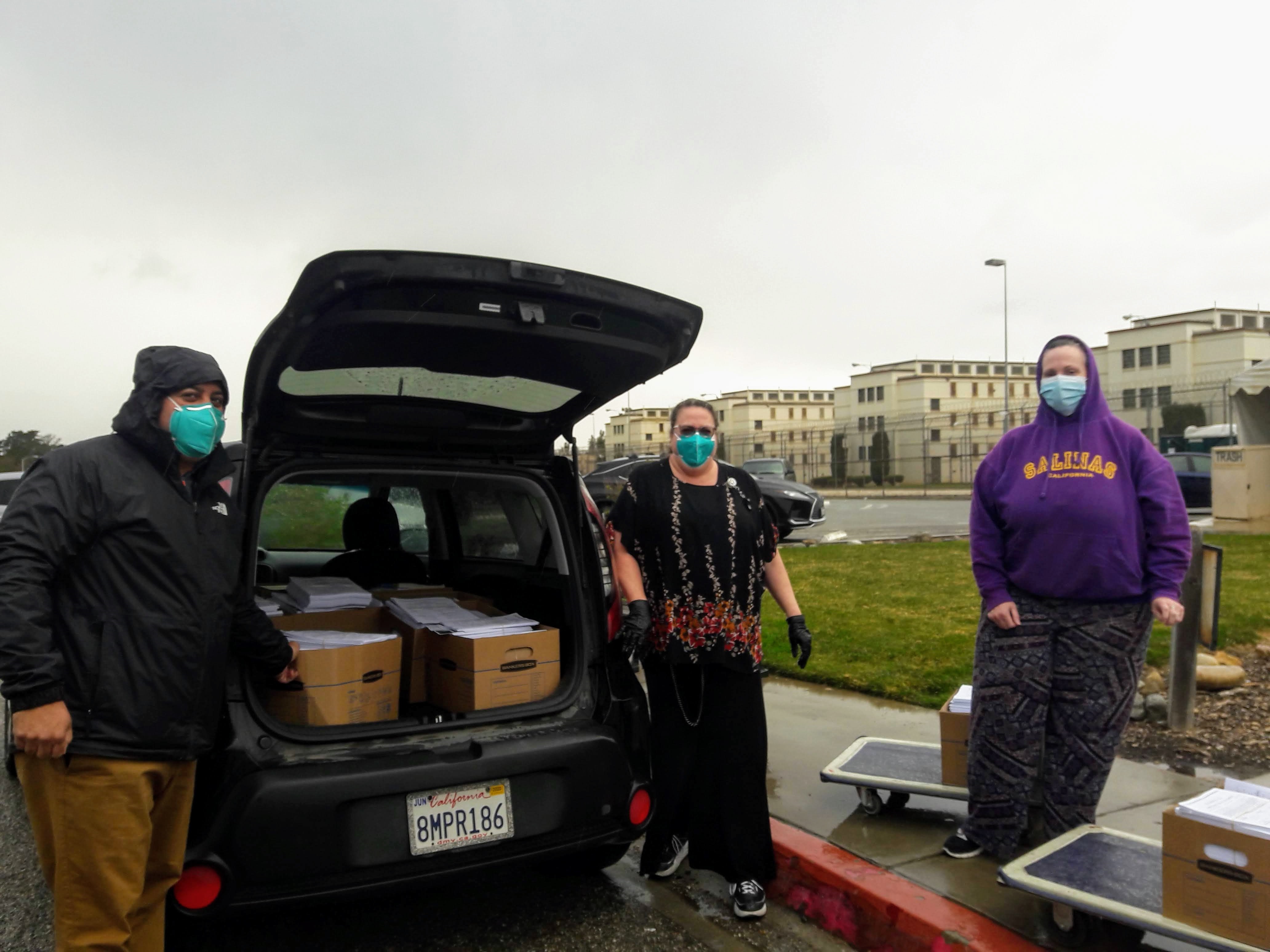 Photo of Rising Scholars delivering materials Photo of Rising Scholars delivering materials